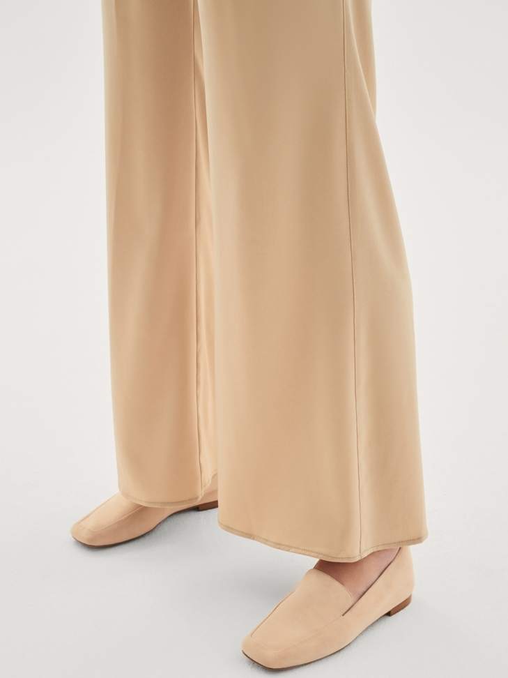 Beżowe półbuty damskie