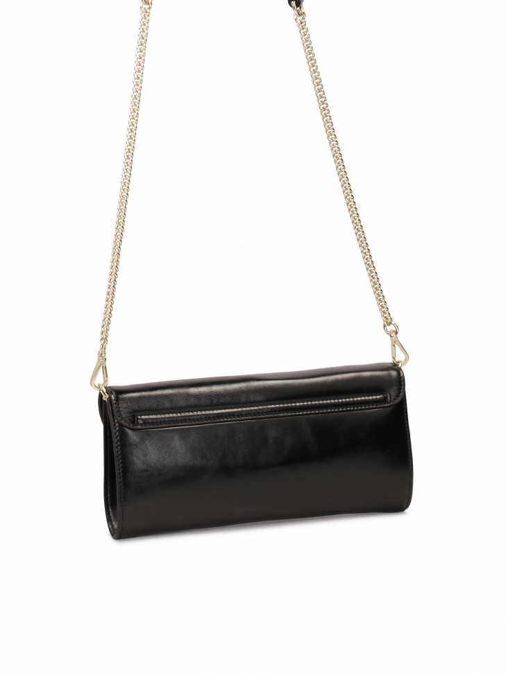 Mała podłużna torebka z dwoma paskami