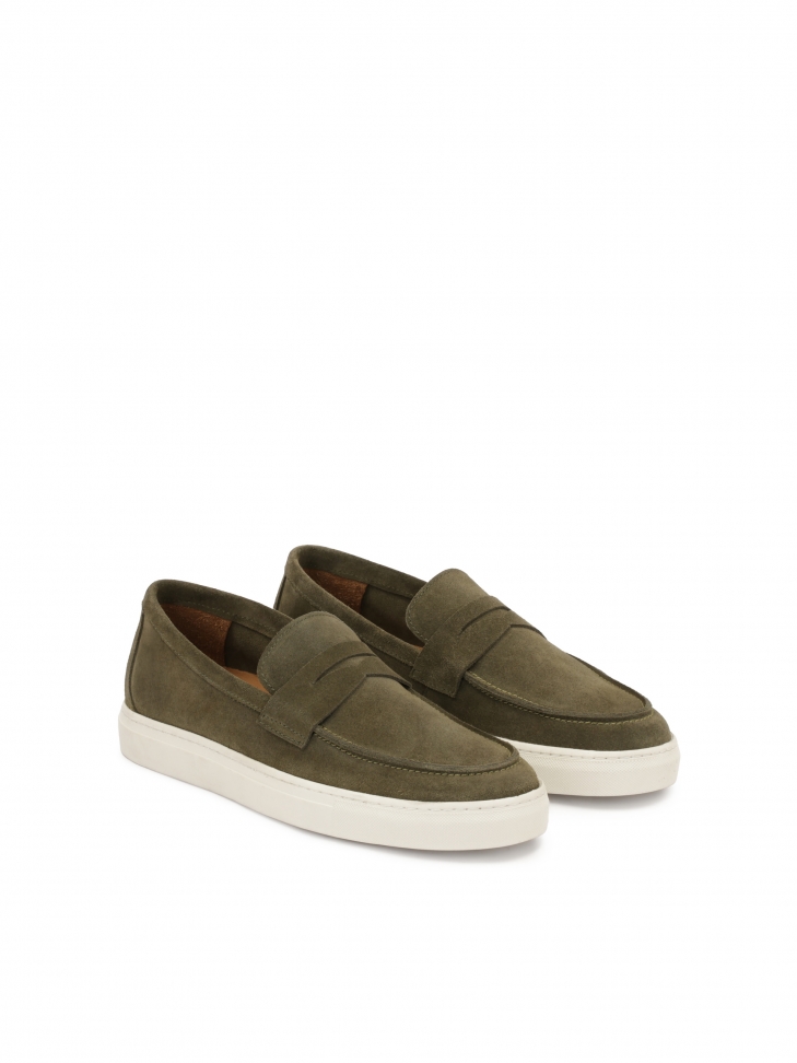 Wsuwane zamszowe sneakersy w kolorze khaki