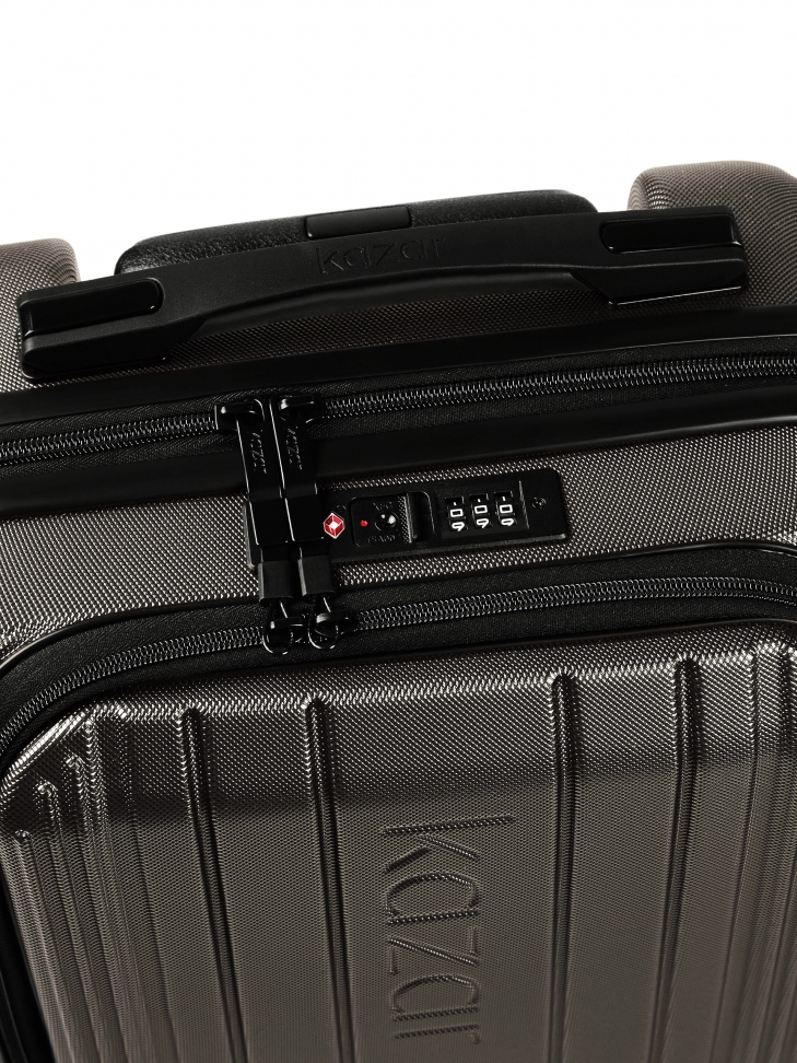 Mała szara walizka kabinowa z policarbonu