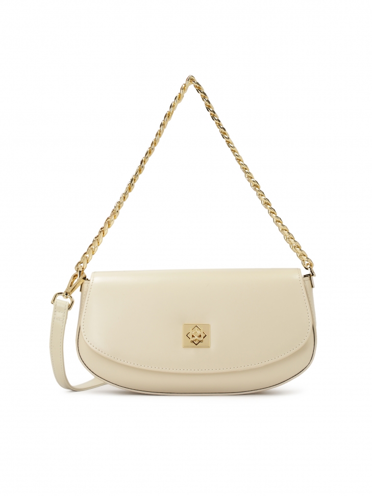 Kremowa torebka o sztywnej konstrukcji