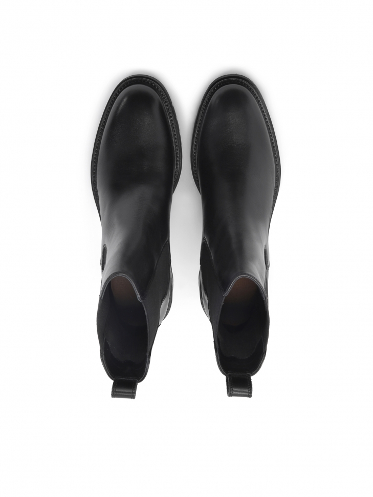 Komfortowe wsuwane botki na szerokim obcasie