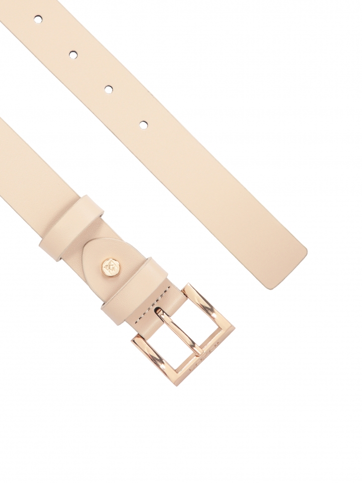 Skórzany pasek w neutralnym beżowym kolorze
