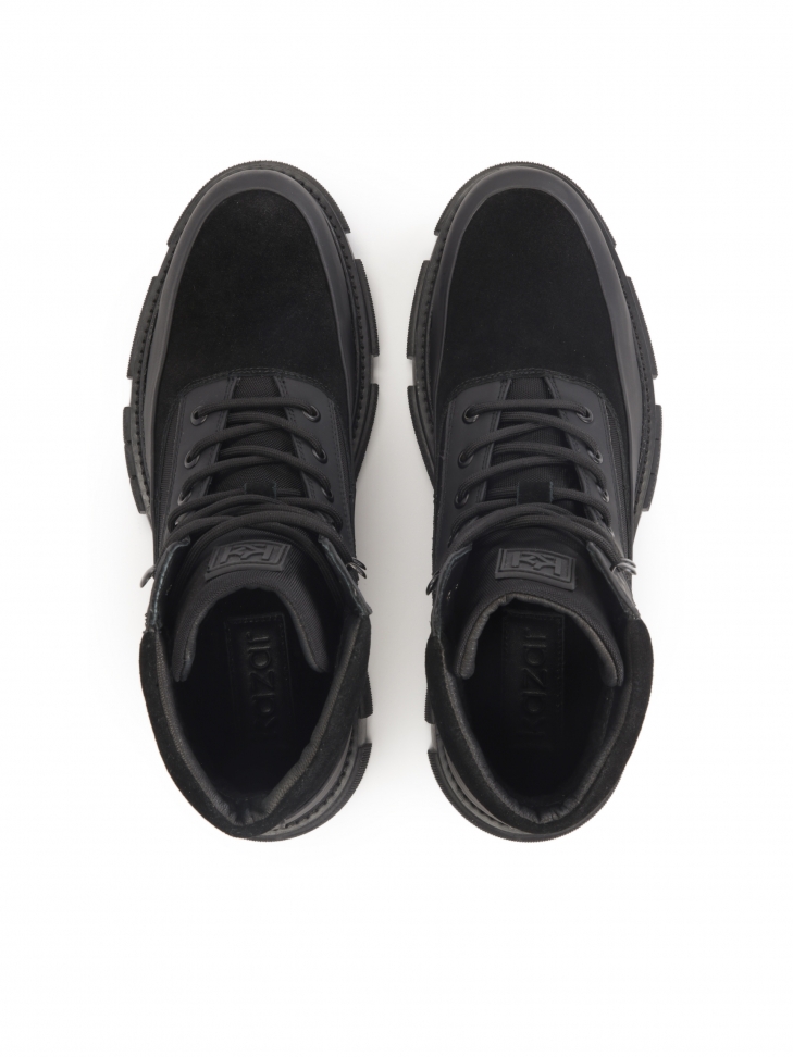 Czarne masywne trzewiki męskie z wysoką sznurowaną cholewką