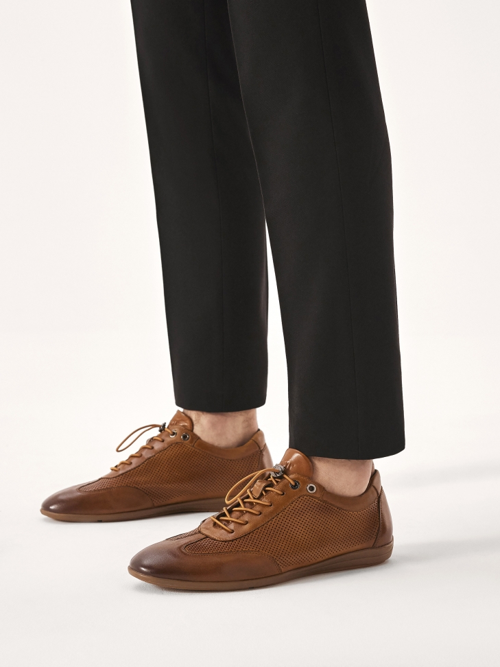 Skórzane casualowe półbuty męskie z perforacją