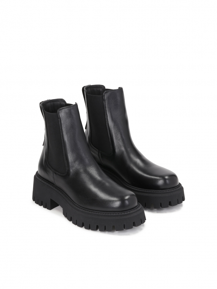 Czarne trzewiki damskie