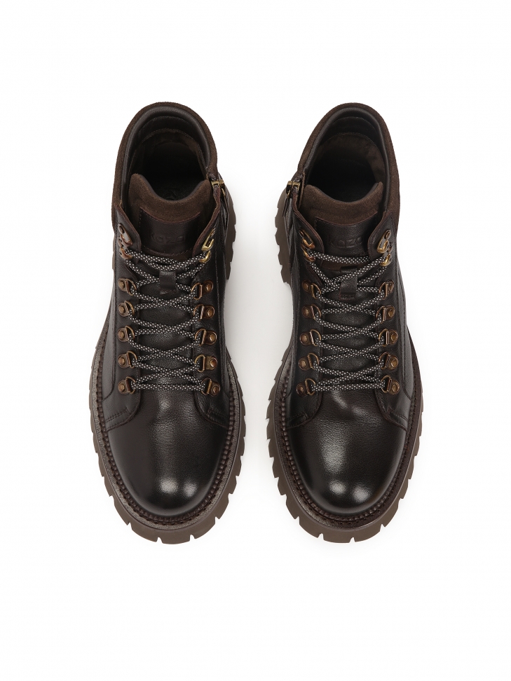 Brązowe skórzane trzewiki typu trapery