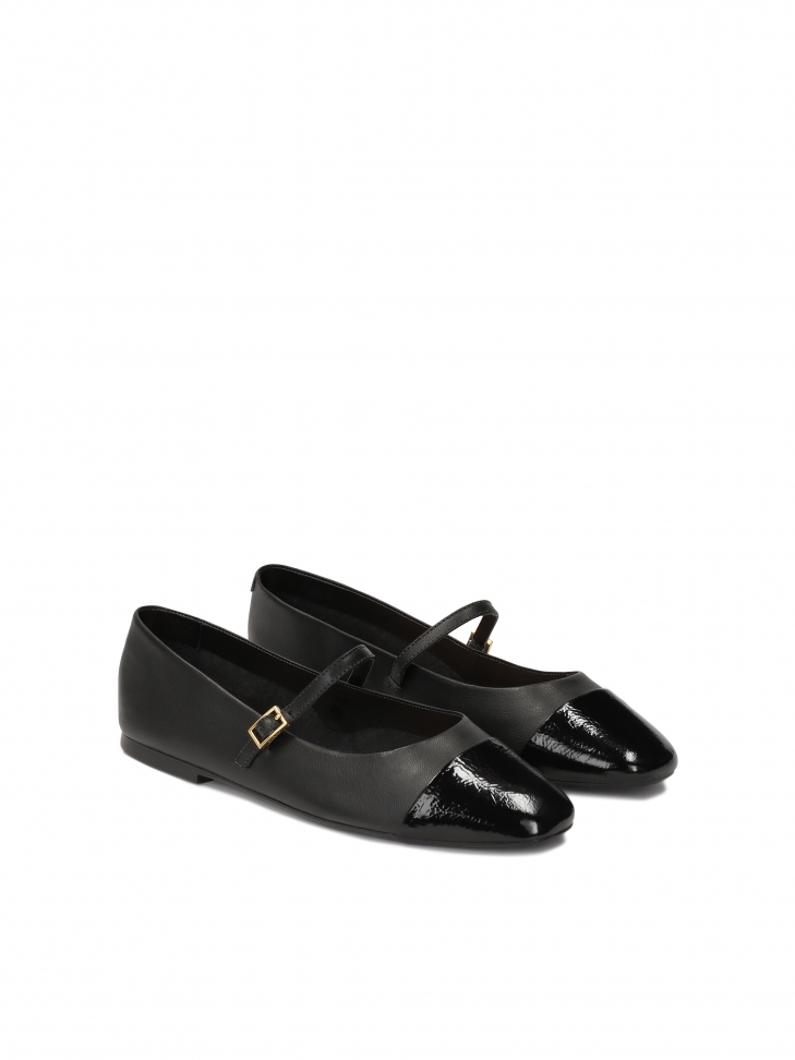 Czarne baleriny z lakierowanymi noskami