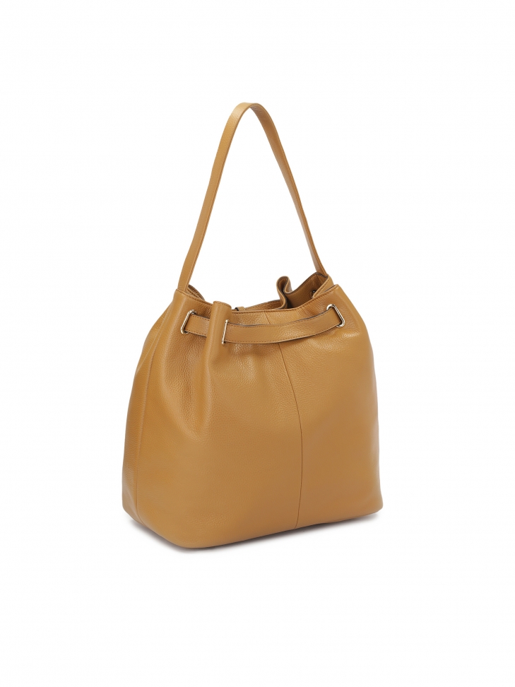 Skórzana torebka o luźnym fasonie