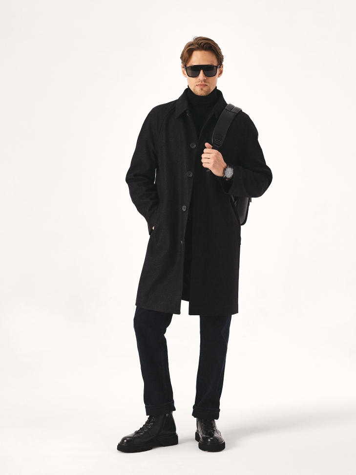 Uniwersalne czarne trzewiki na podeszwie z bieżnikiem