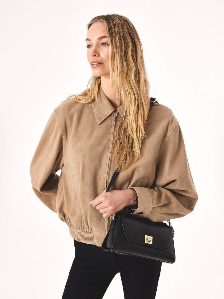 Elegancka czarna torebka z rączką