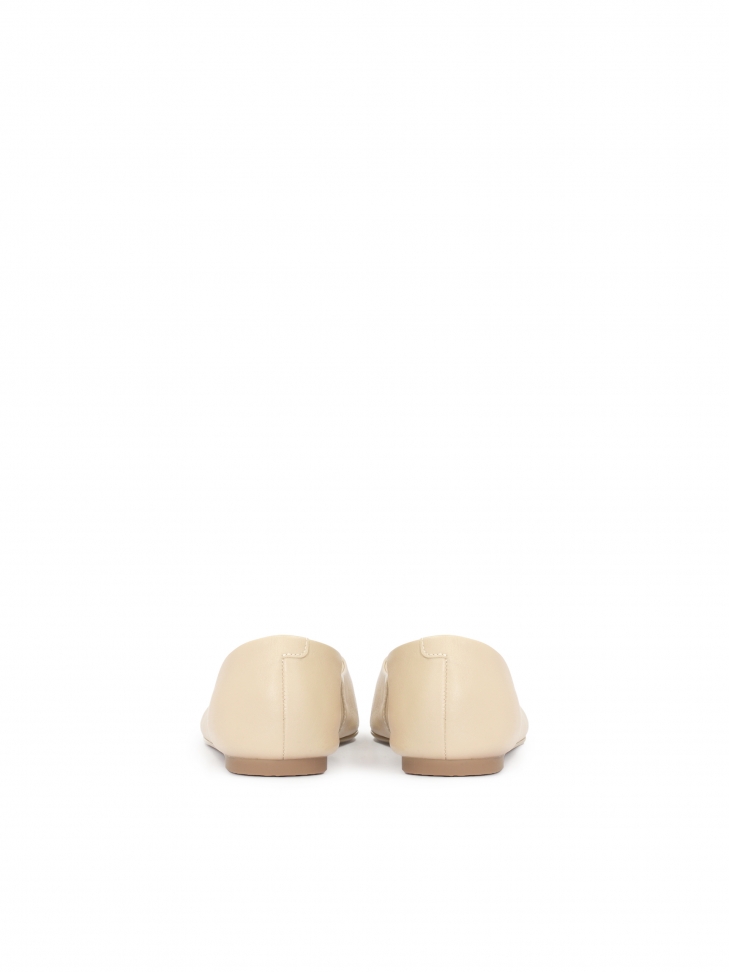 Skórzane baleriny z noskiem w szpic