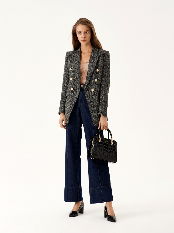 Czółenka z tłoczonej skóry lakierowanej