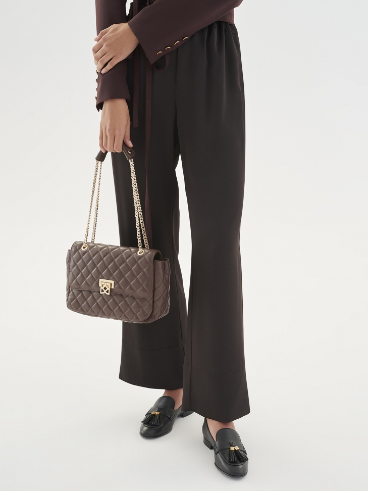 Czarne półbuty damskie