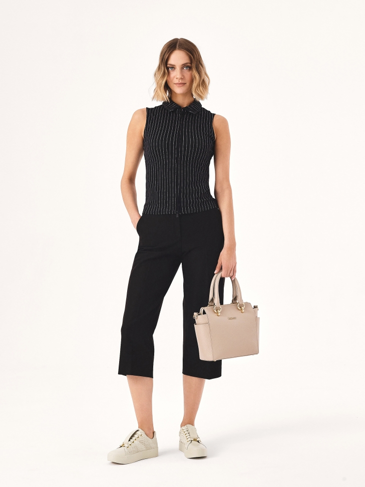 Komfortowe skórzane sneakersy w tłoczony wzór