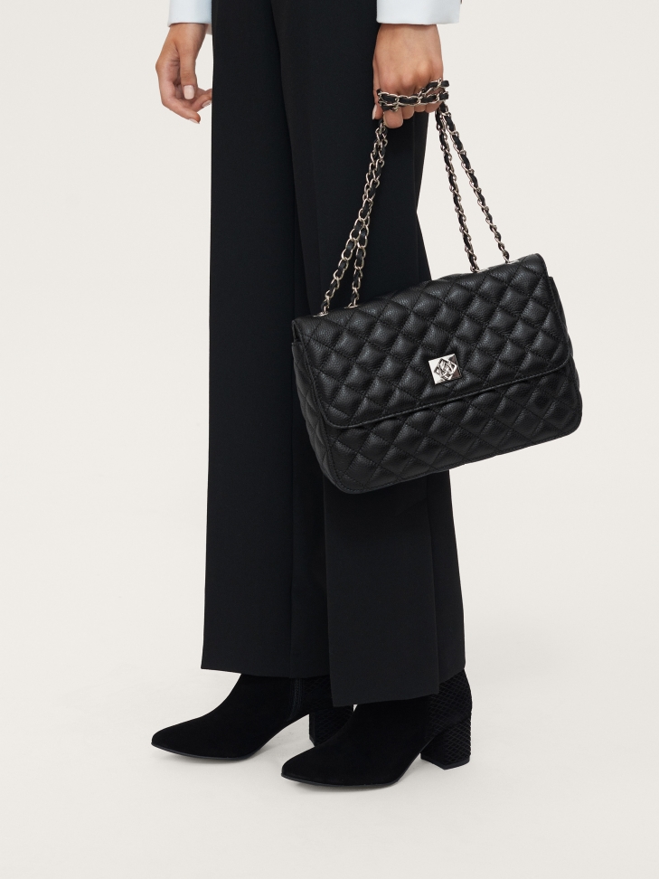 Klasyczne czarne botki z zamszu