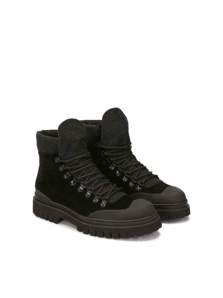 Sznurowane trzewiki z zamszu