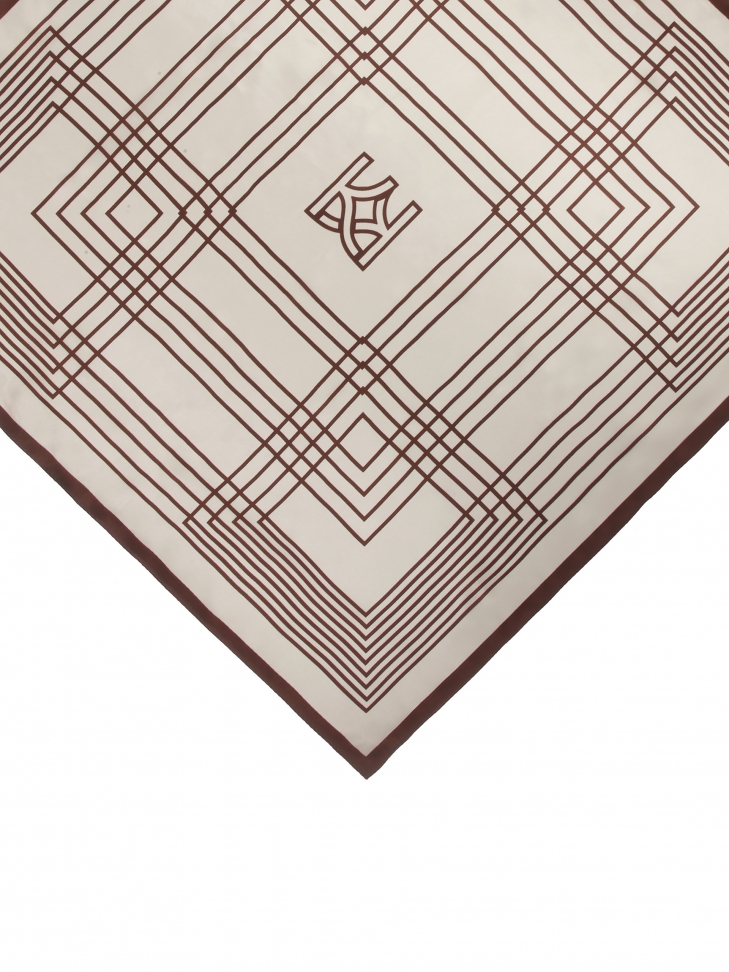 Jedwabna apaszka w geometryczne wzory