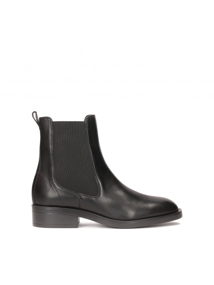 Skórzane botki z gumami i suwakiem