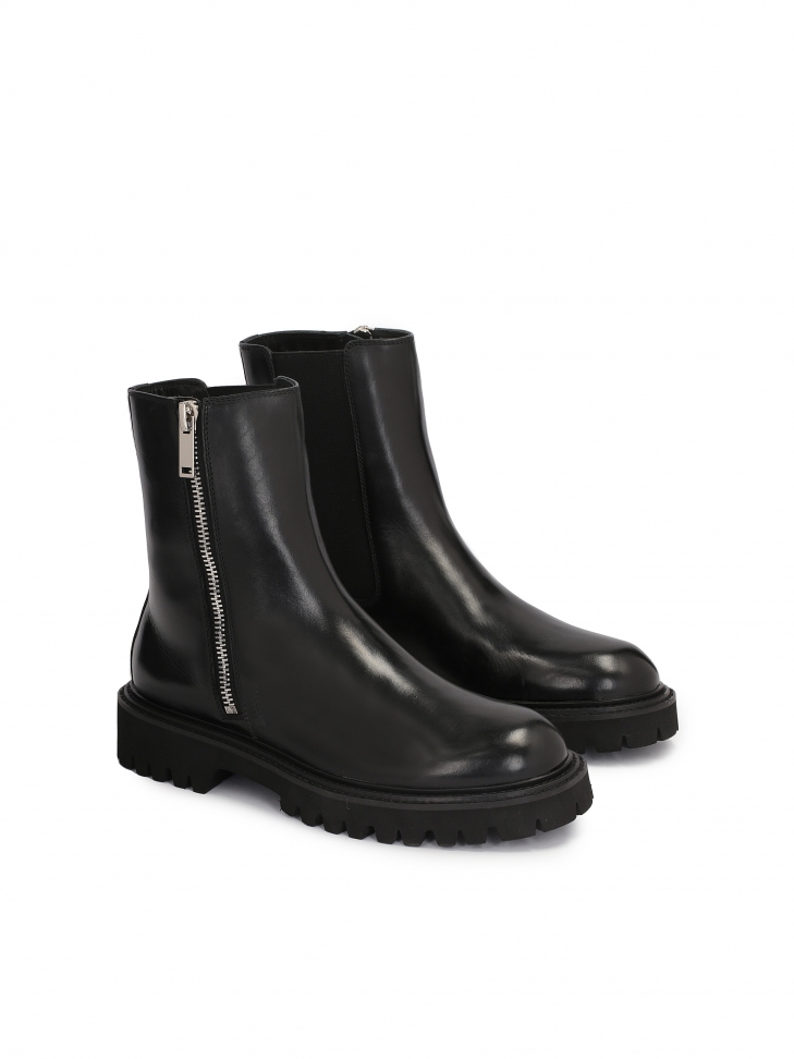 Skórzane trzewiki męskie na grubej podeszwie z bieżnikiem