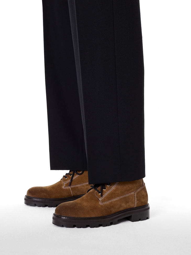 Brązowe męskie trzewiki z zamszu na trepowej podeszwie