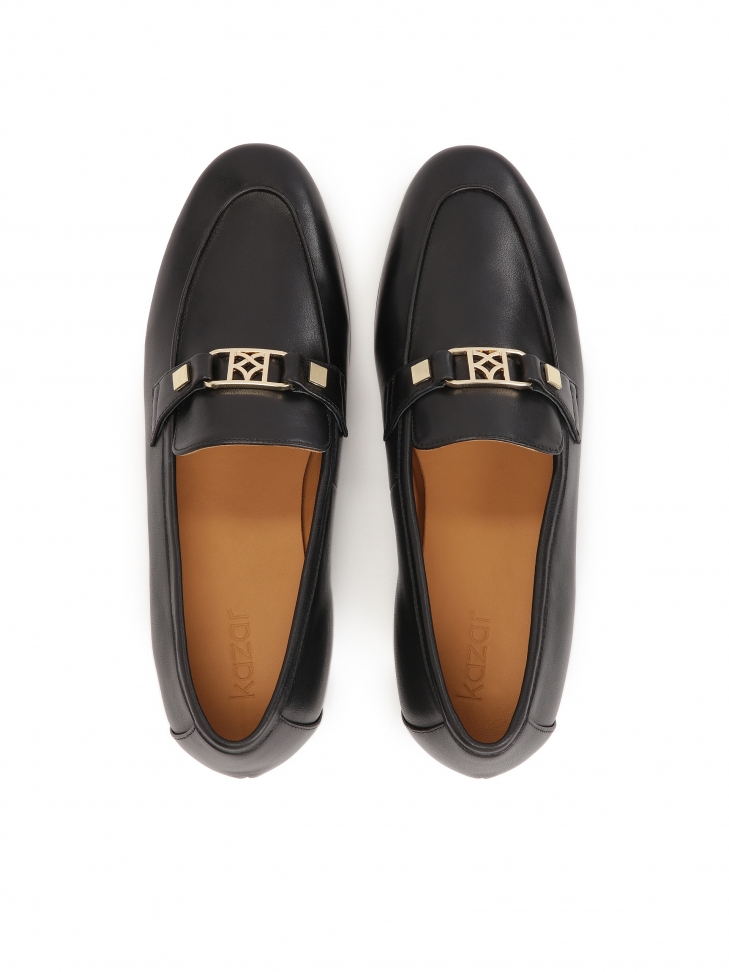 Wsuwane skórzane półbuty z monogramem