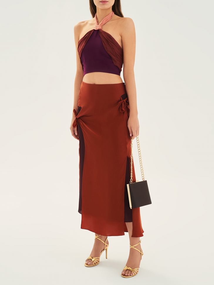 Eleganckie ote sandały z ozdobnym supełkiem