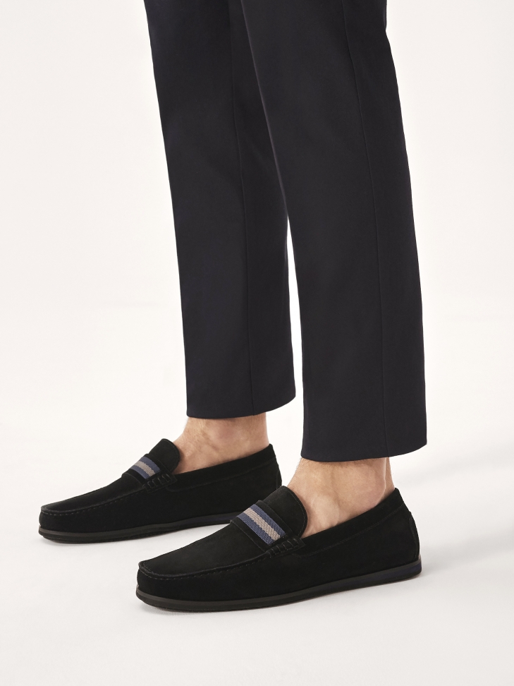 Wsuwane półbuty z zamszu