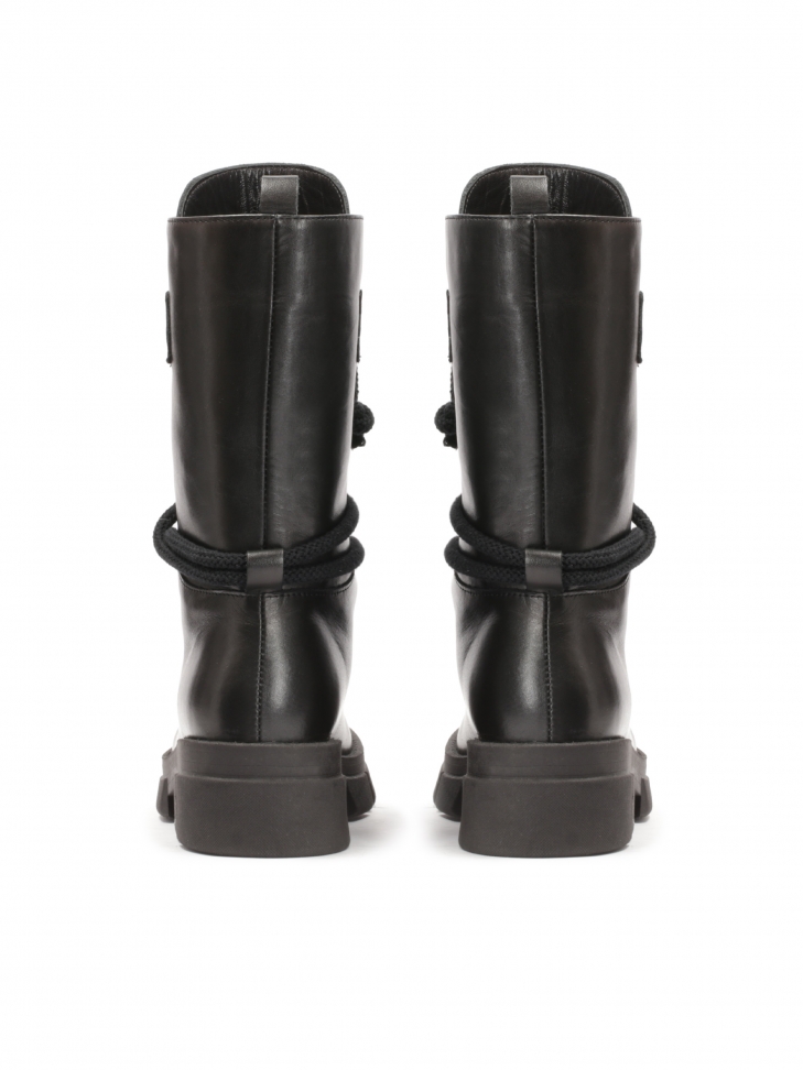 Wysokie sznurowane trzewiki ze skóry