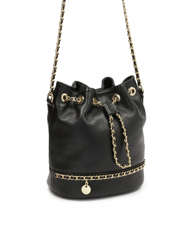 Skórzana torebka worek ze otym łańcuszkiem