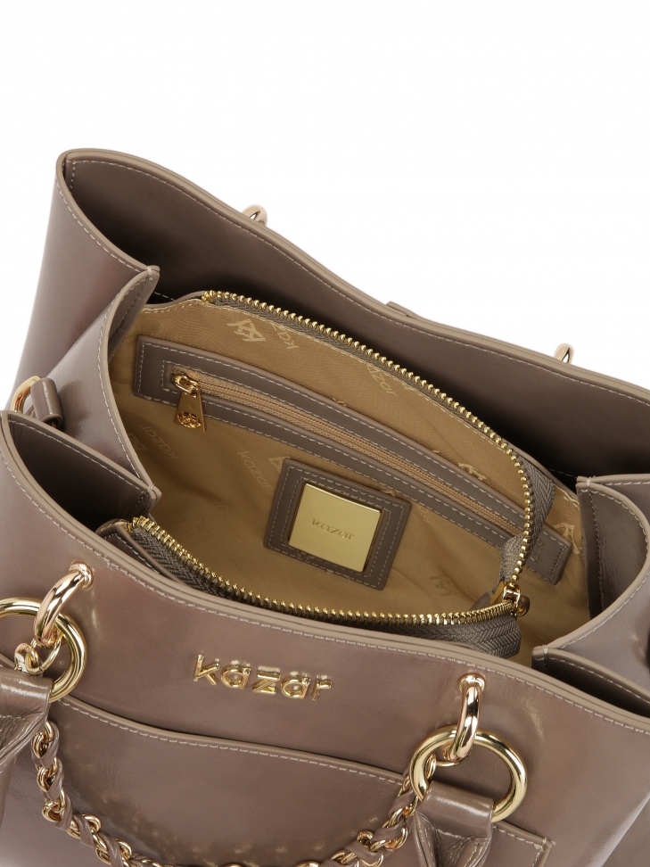 Elegancka torebka kuferek w kolorze taupe