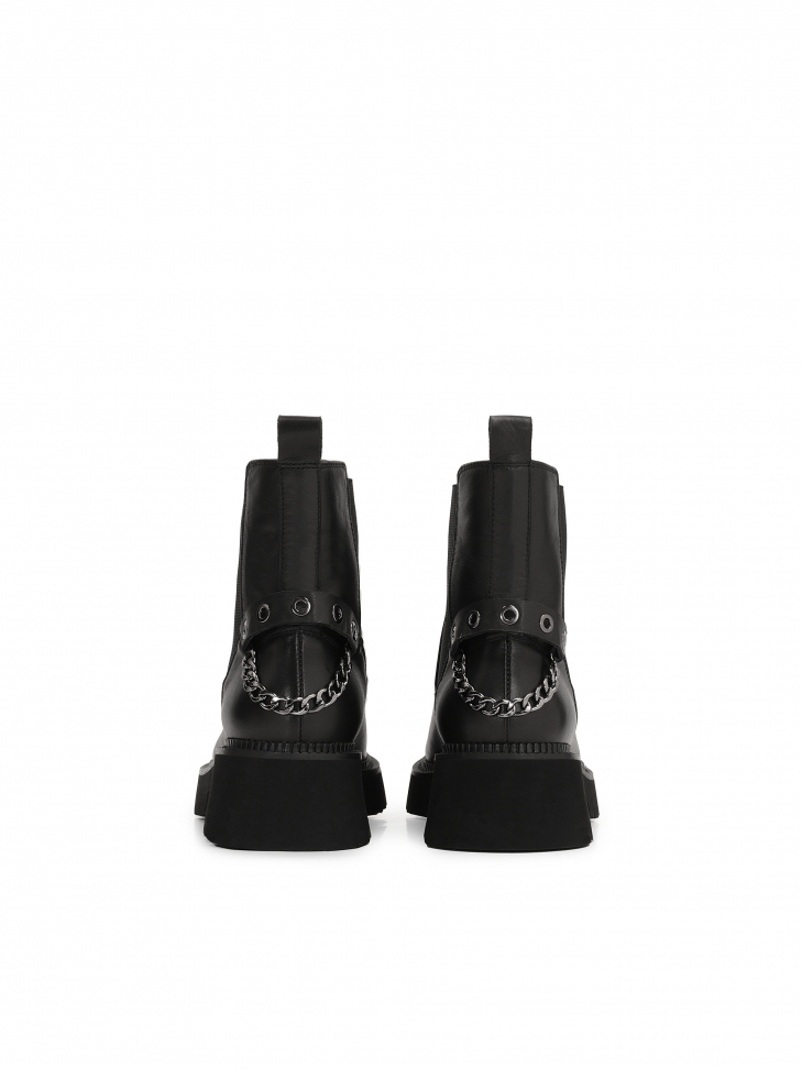 Damskie botki typu chelsea z masywną podeszwą