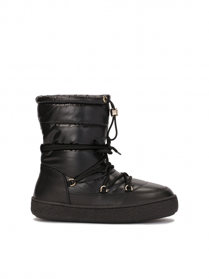 Czarne ocieplane śniegowce z łączonych materiałów