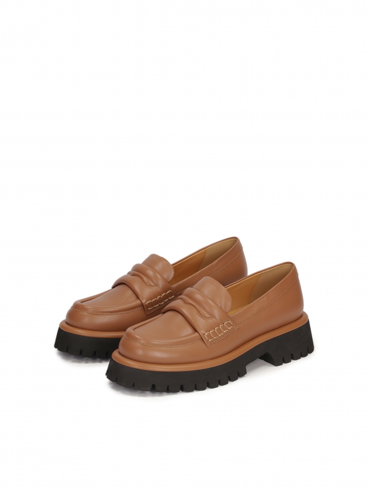 Skórzane półbuty na grubej podeszwie