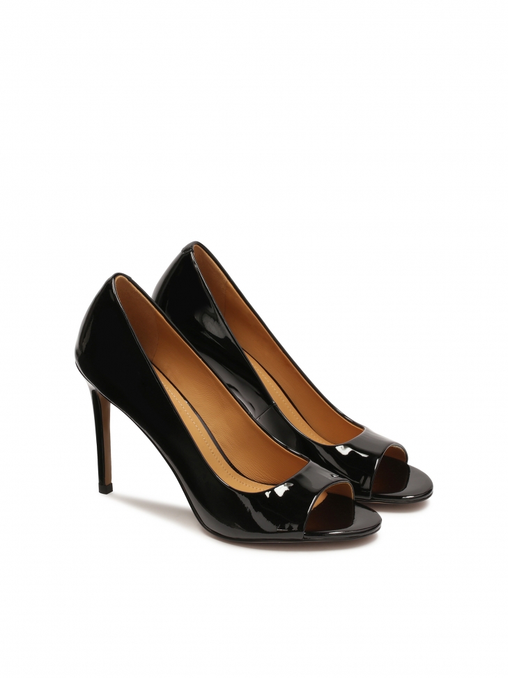 Klasyczne czarne czółenka peep toe