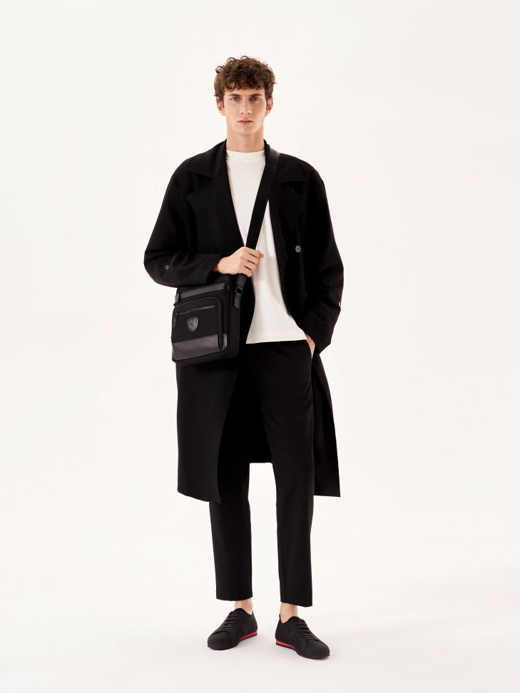 Przewiewne czarne półbuty z tkaniny