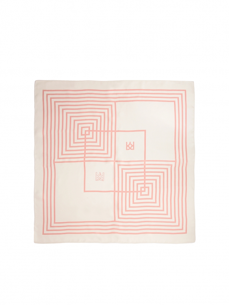 Jedwabna apaszka w różowy wzór