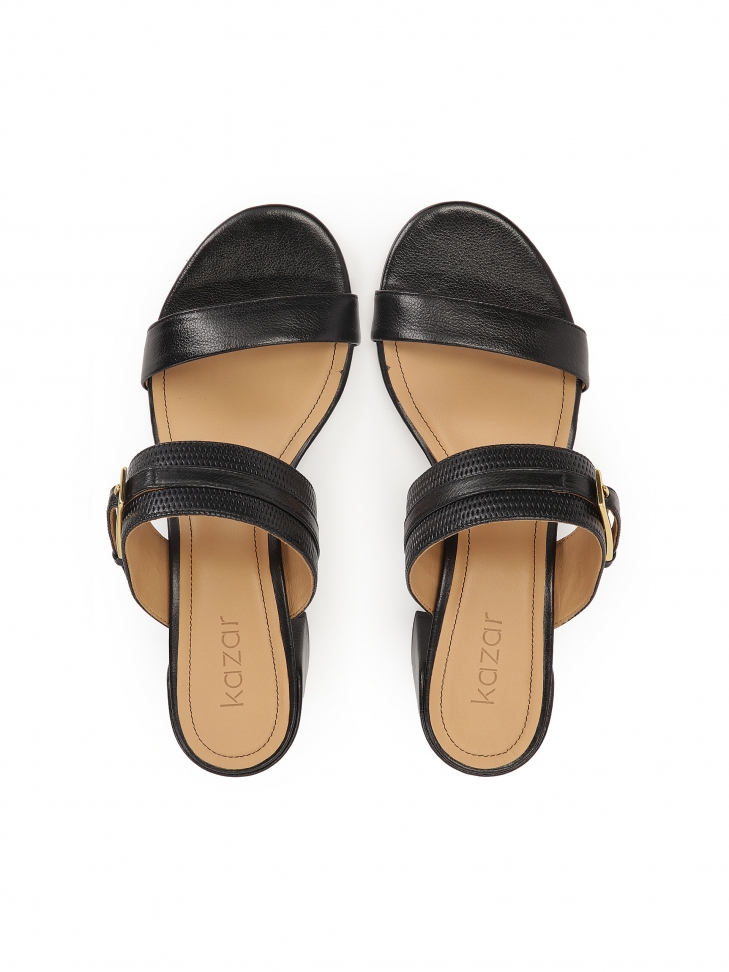 Skórzane czarne klapki z dwoma paskami