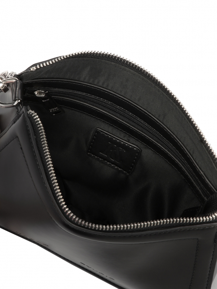 Czarna torebka z dwoma paskami