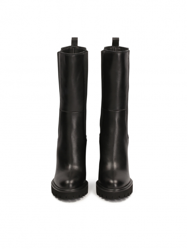 Czarne skórzane botki z wysoką cholewką