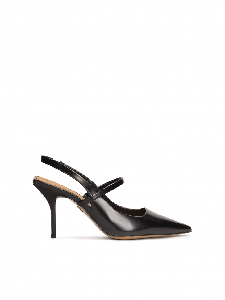 Czółenka z odytą kwadratową piętą