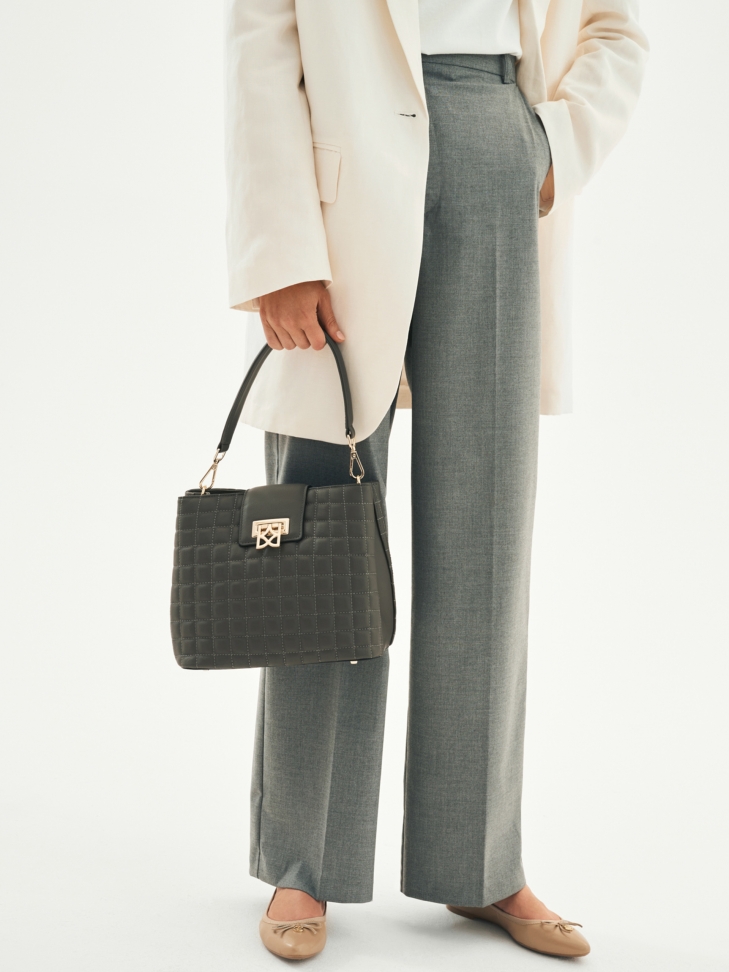 Beżowe baleriny damskie