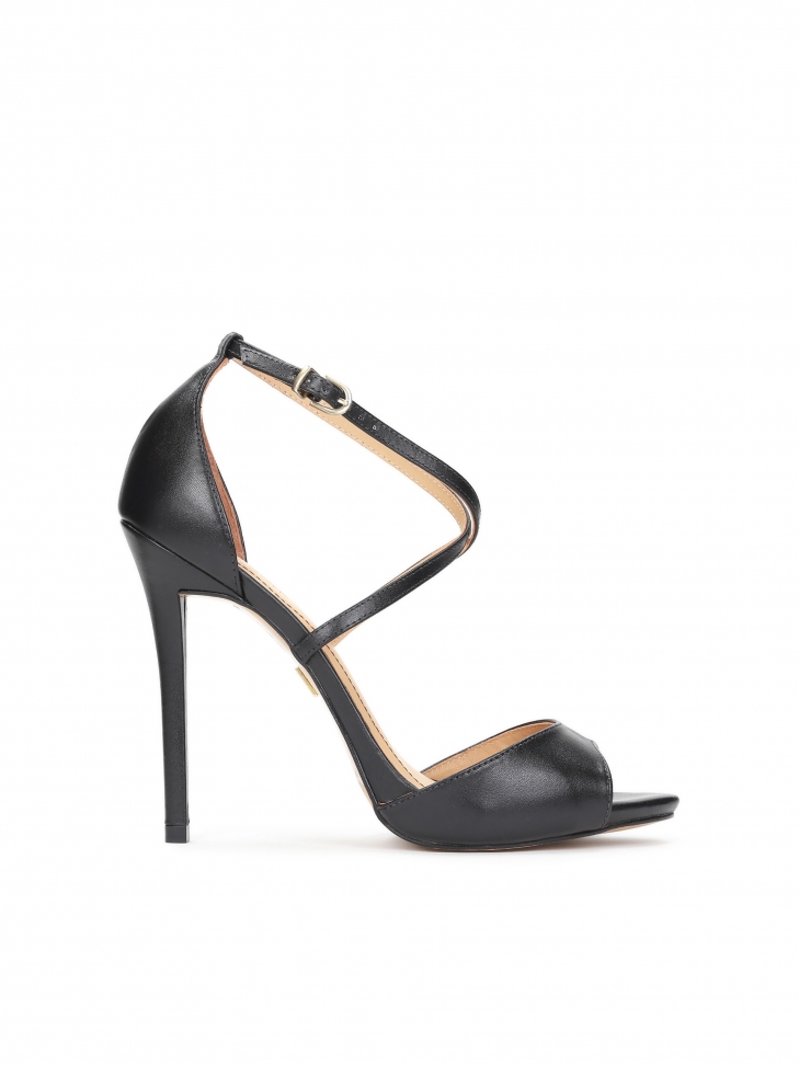 Czarne sandały damskie