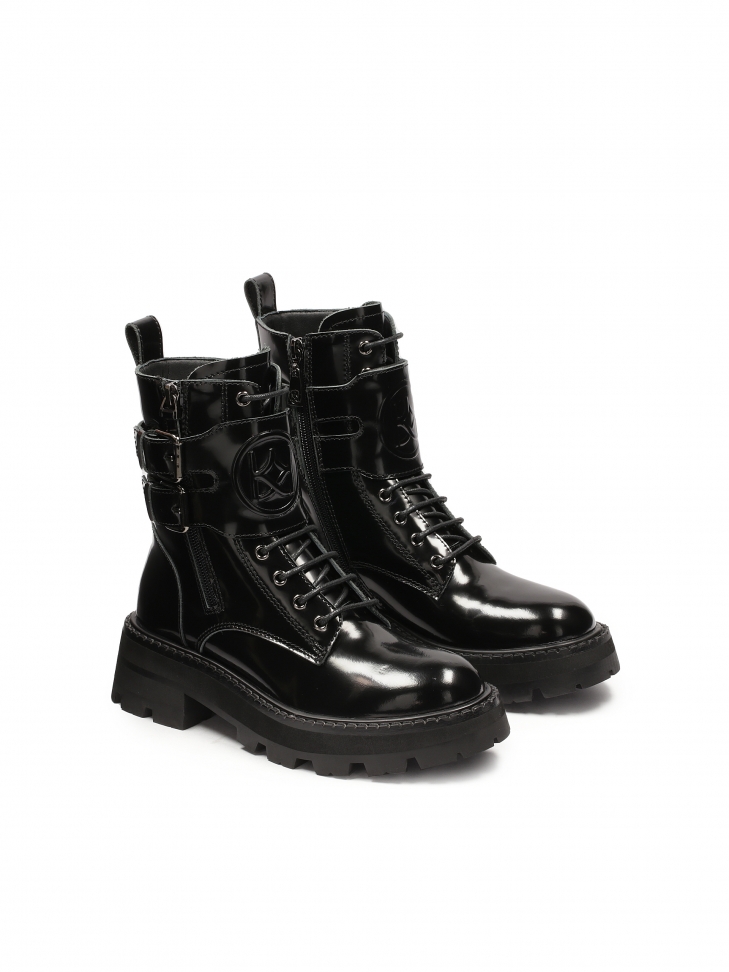 Damskie trzewiki ze skóry w militarnym stylu