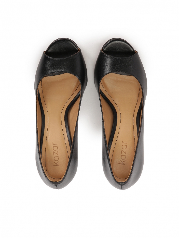 Czarne czółenka peep toe
