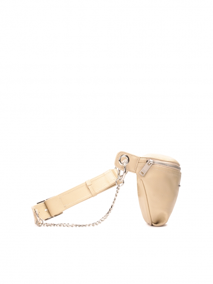 Beżowa nerka ze skóry