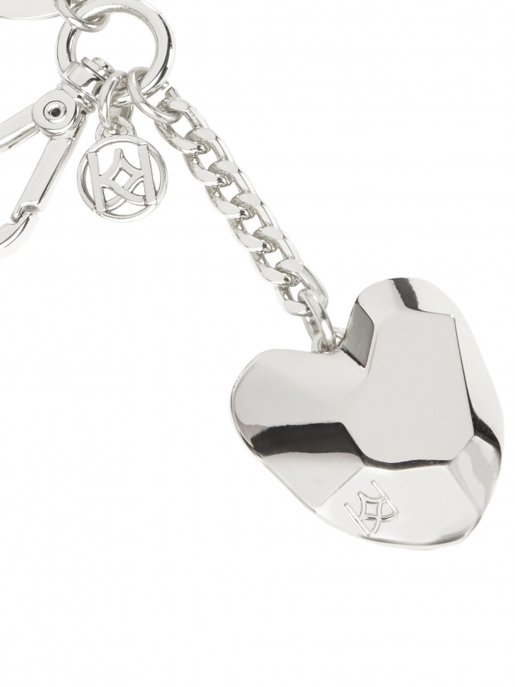 Srebrny brelok w kształcie serca