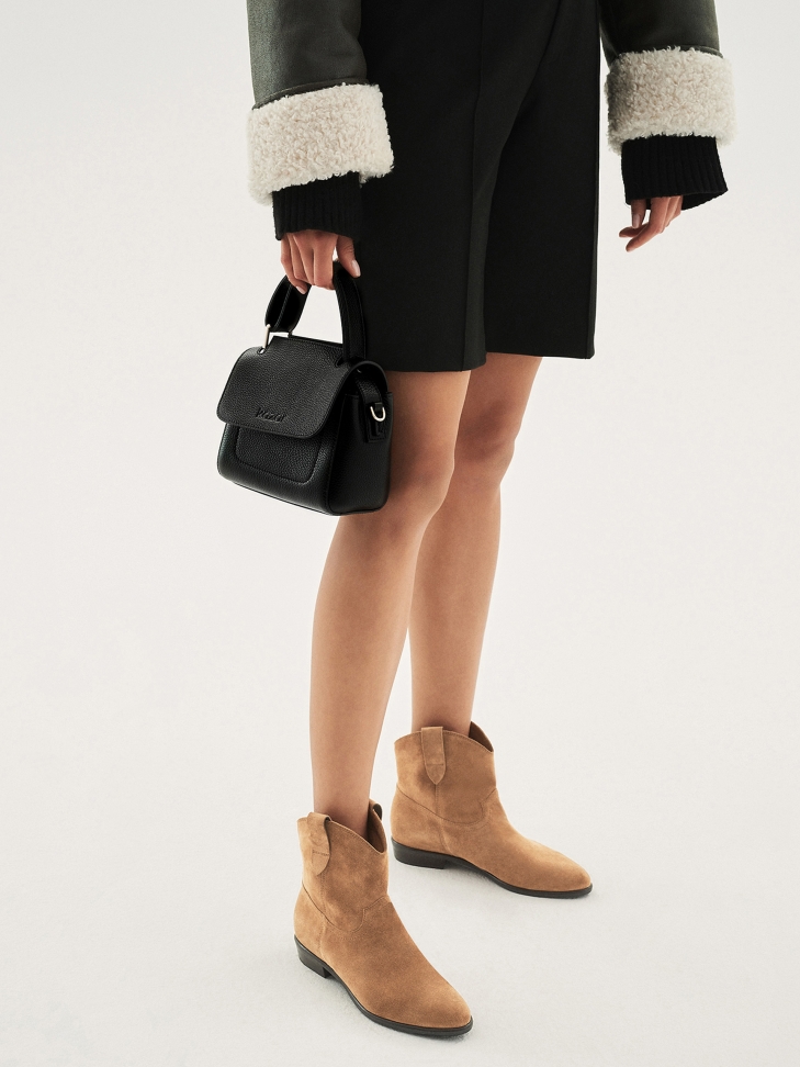 Jasnobrązowe botki damskie