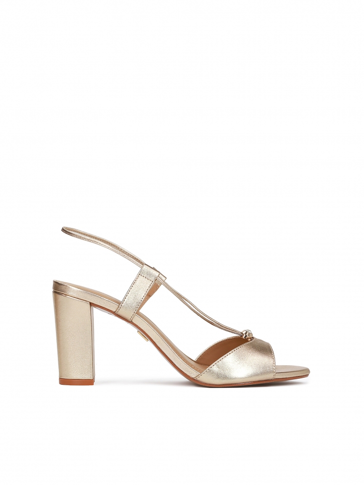 Złote sandały damskie