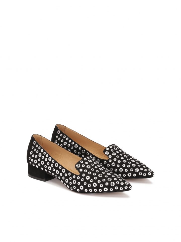 Zamszowe płaskie czółenka z nitami